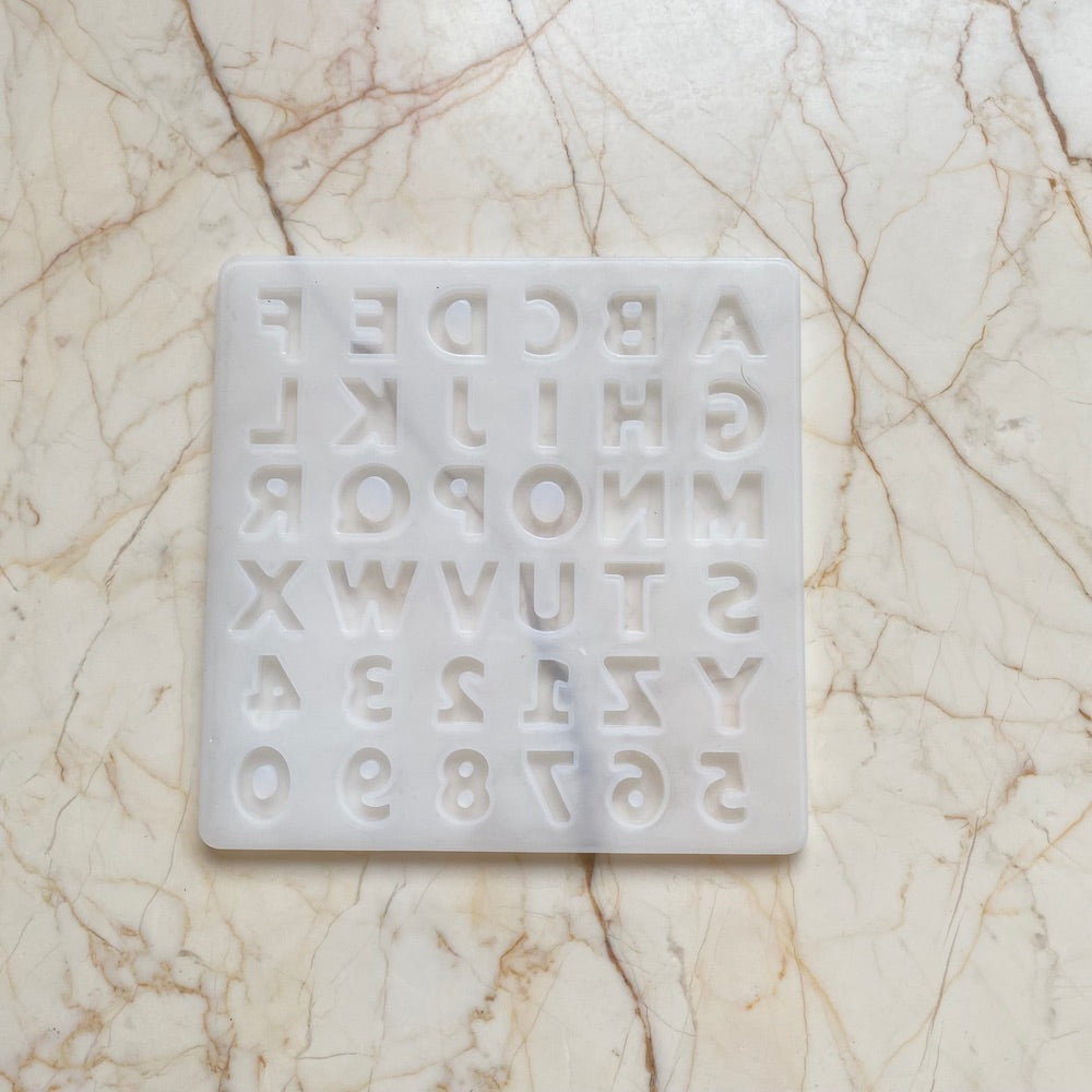 alphabet resin keychain molds