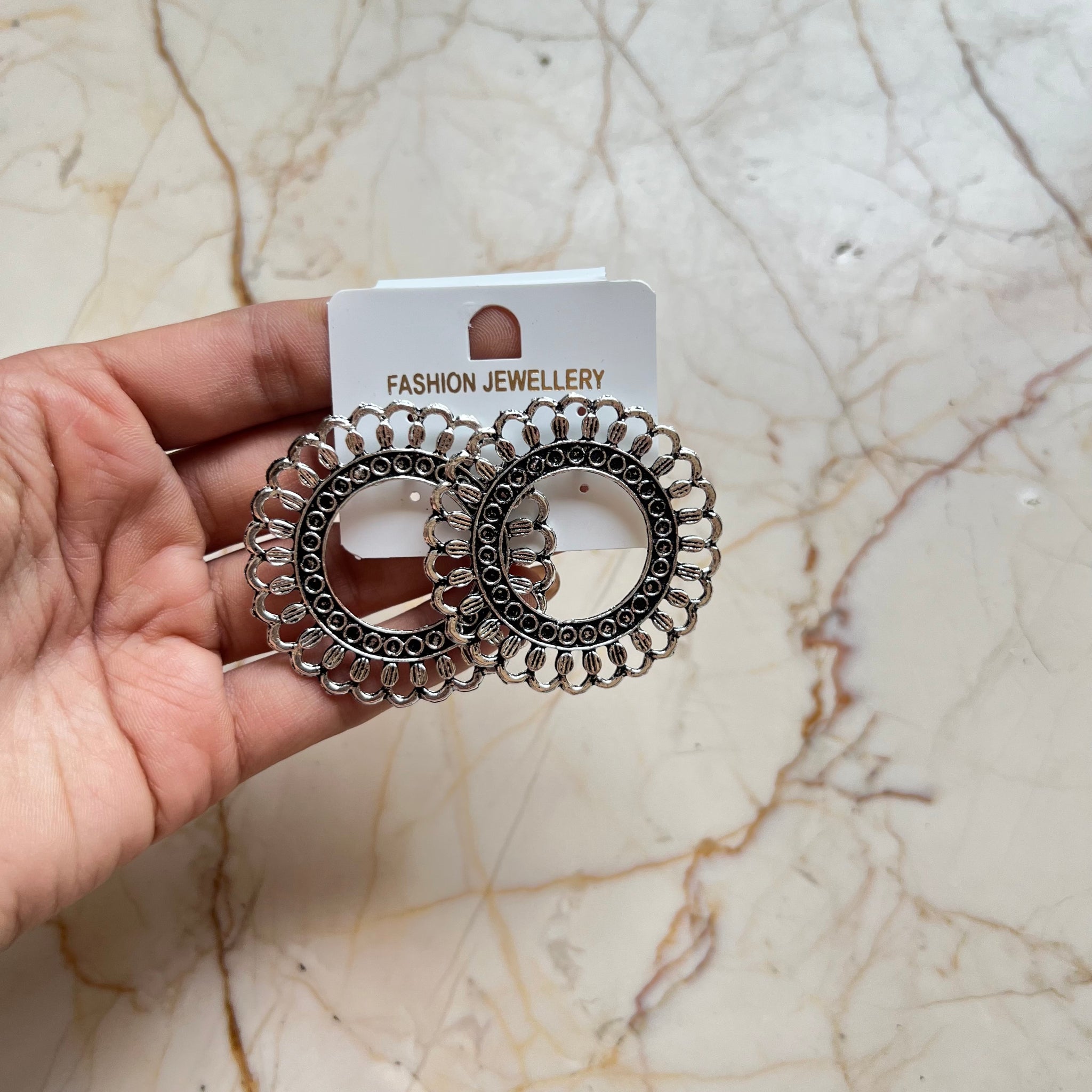 Jhumka Bezel