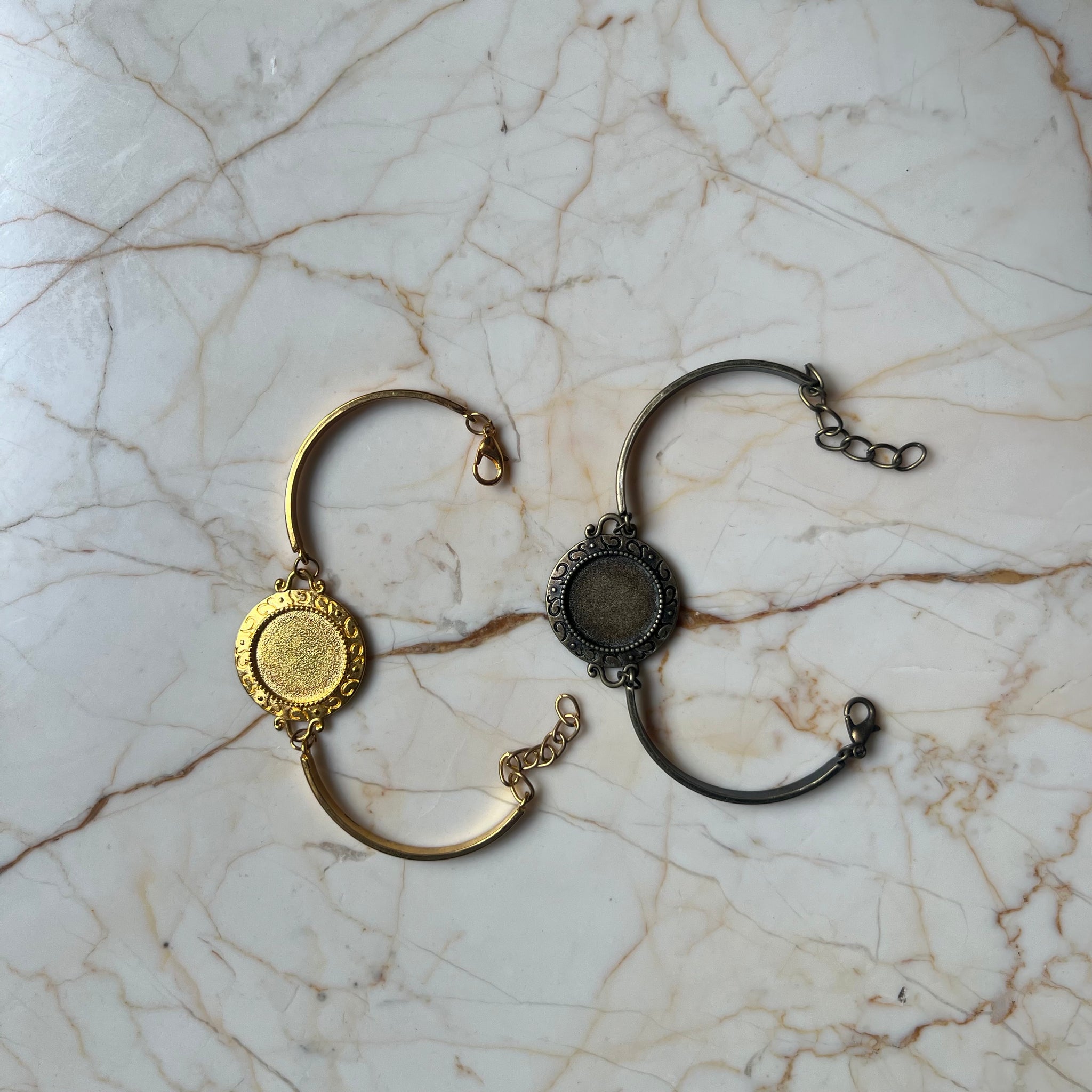 Vintage Bracelet Bezel