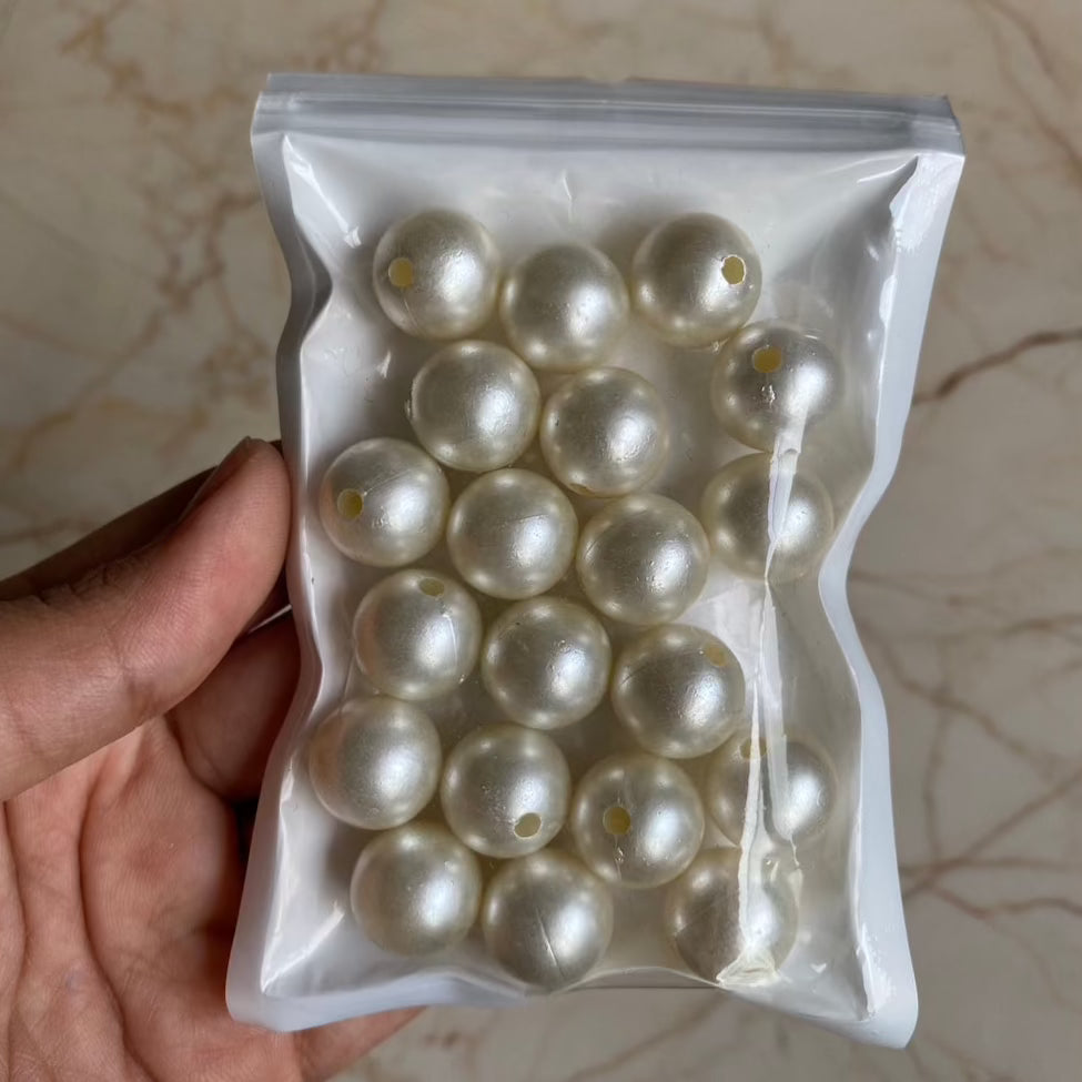 Big White pearl beads