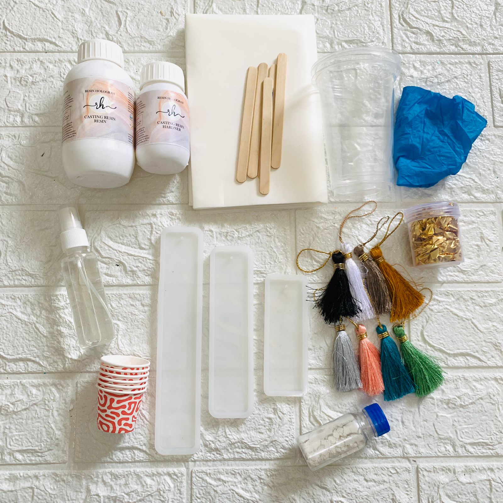DIY Resin Bookmark Kit - B