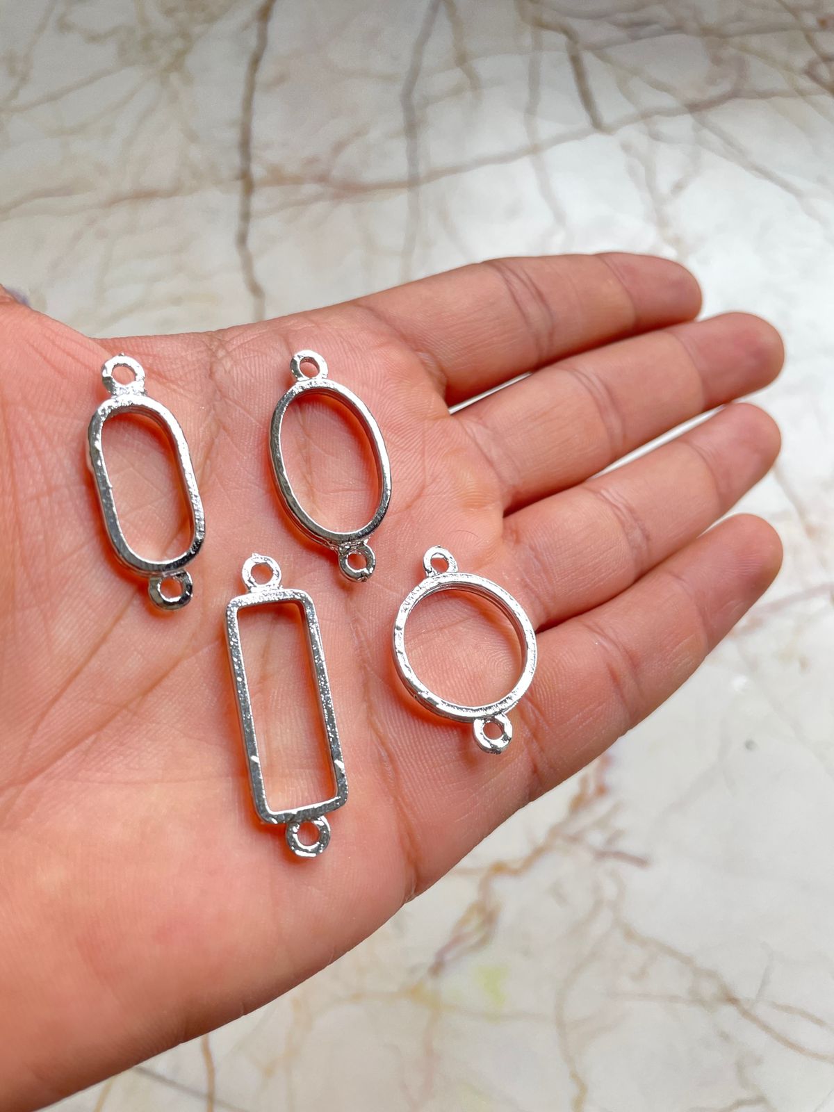 Rakhi/ Bracelet Bezel Set of 4