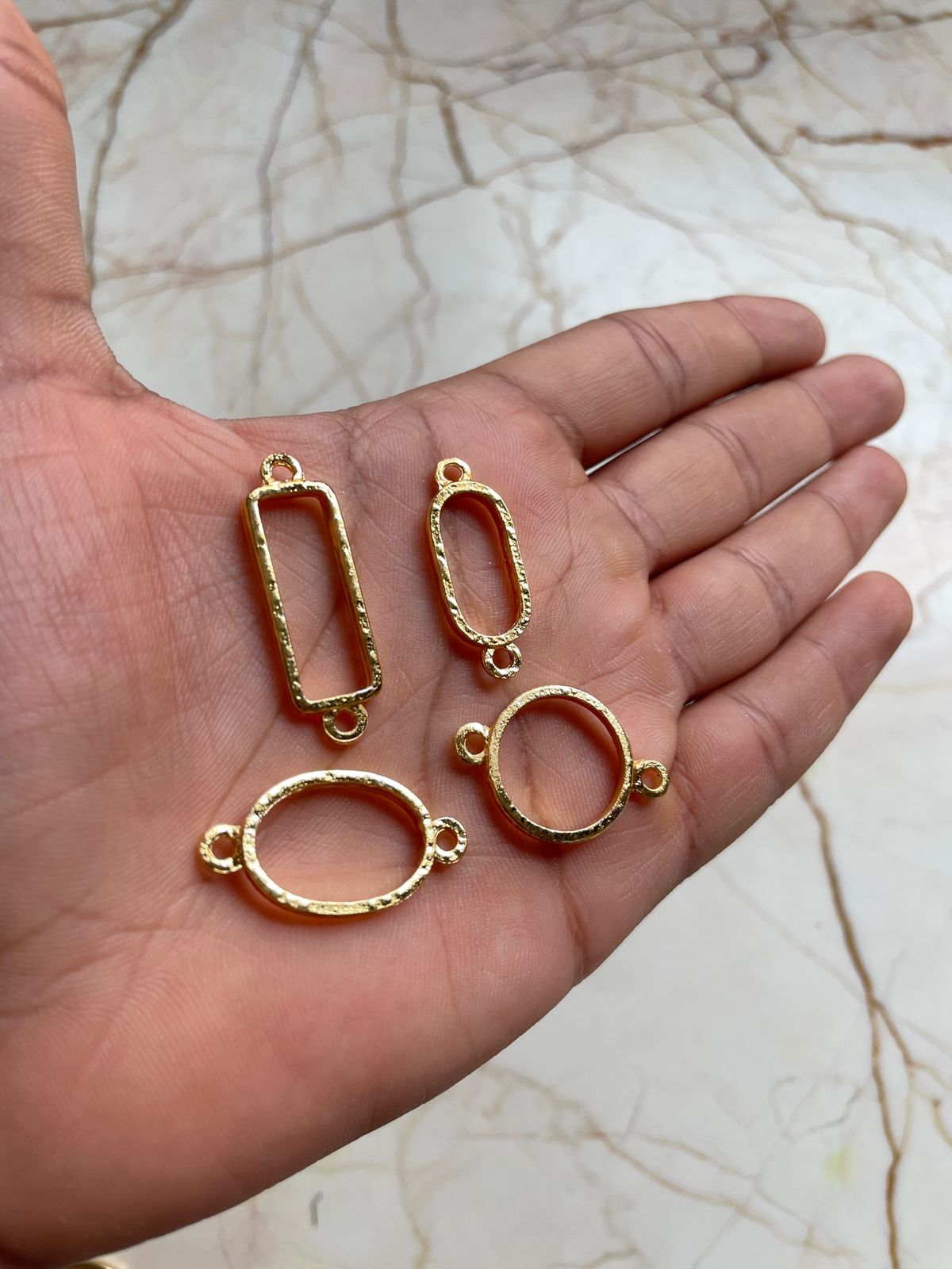 Rakhi/ Bracelet Bezel Set of 4