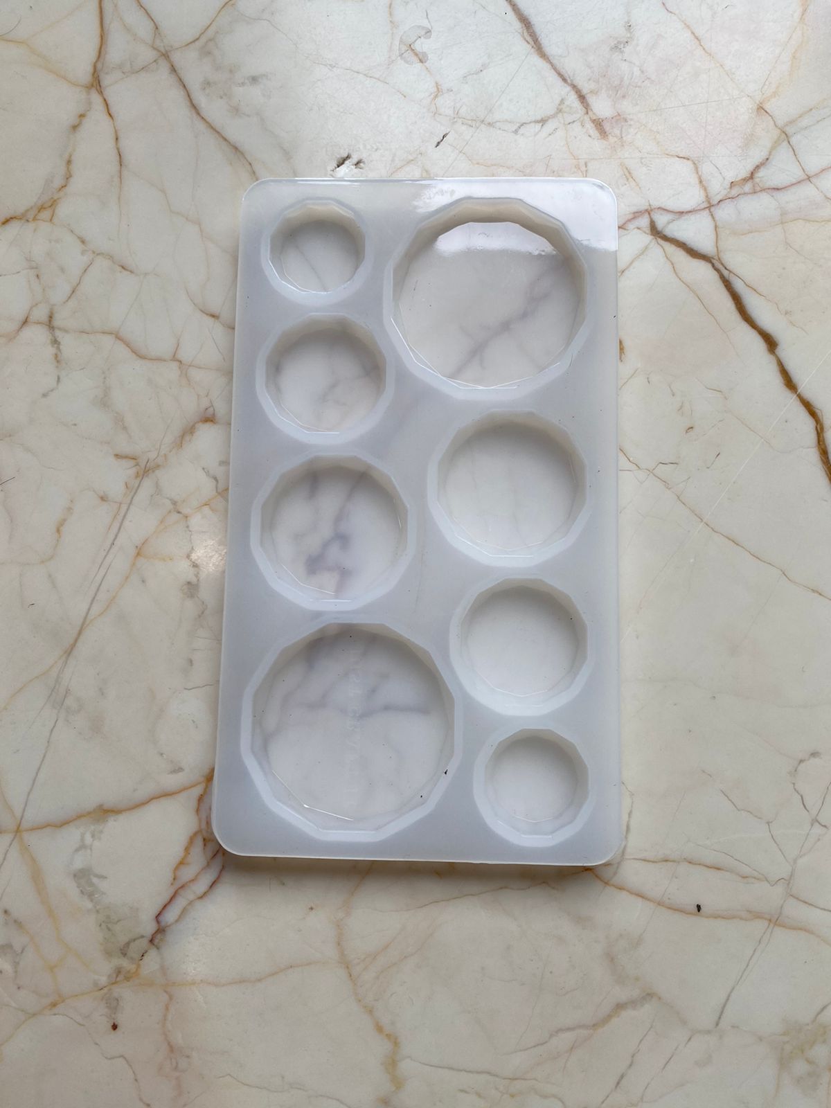 Jewellery / Keychain Mould - Diamond Cut