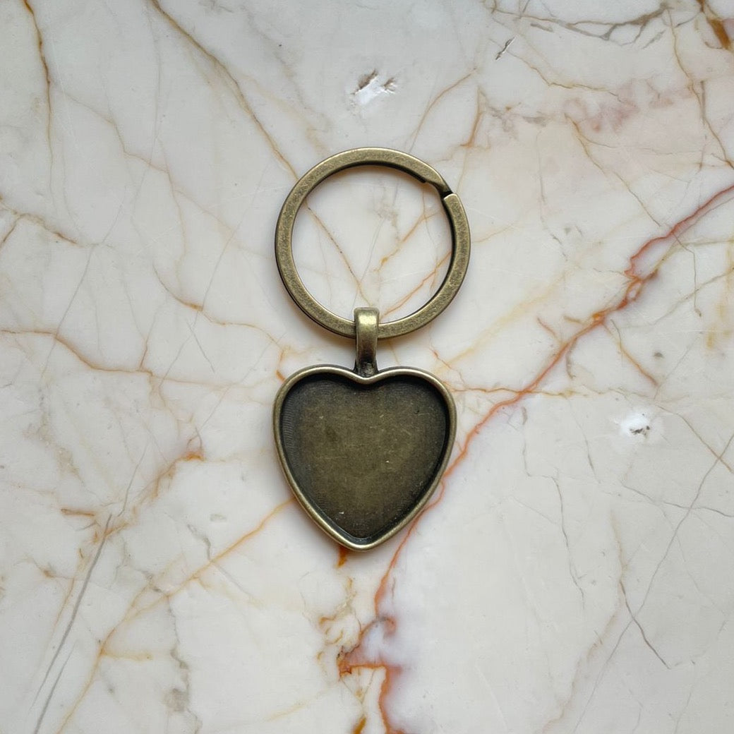 Keychain Vintage Bezel