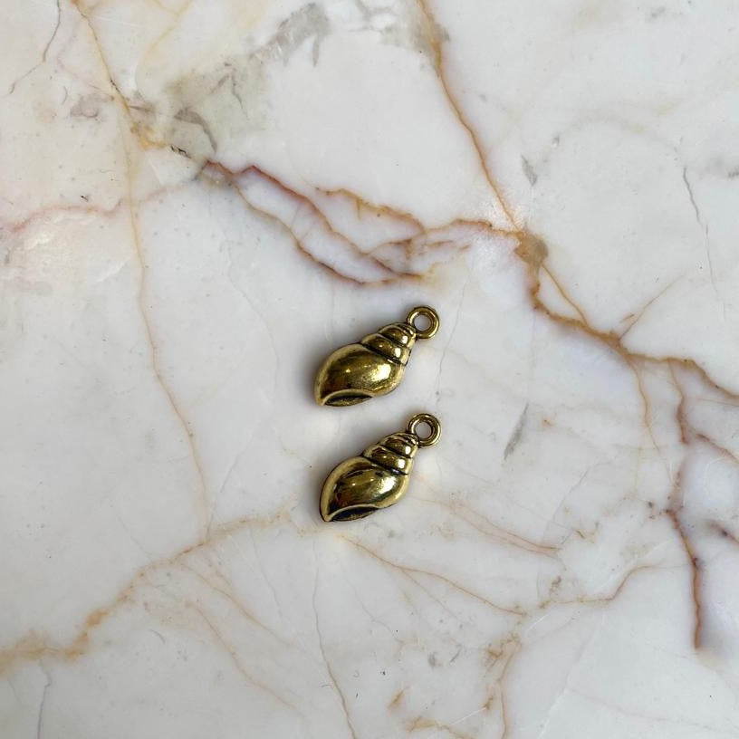 Gold Metal Charm - Shell