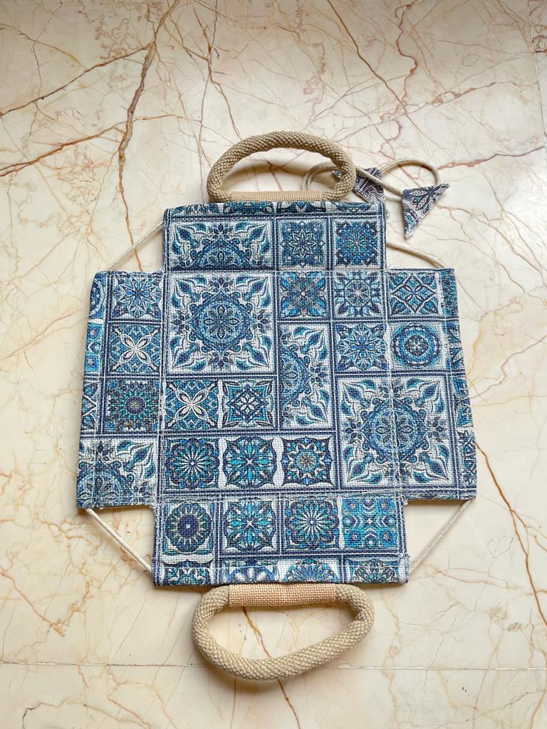 Foldable Hamper Tray - blue