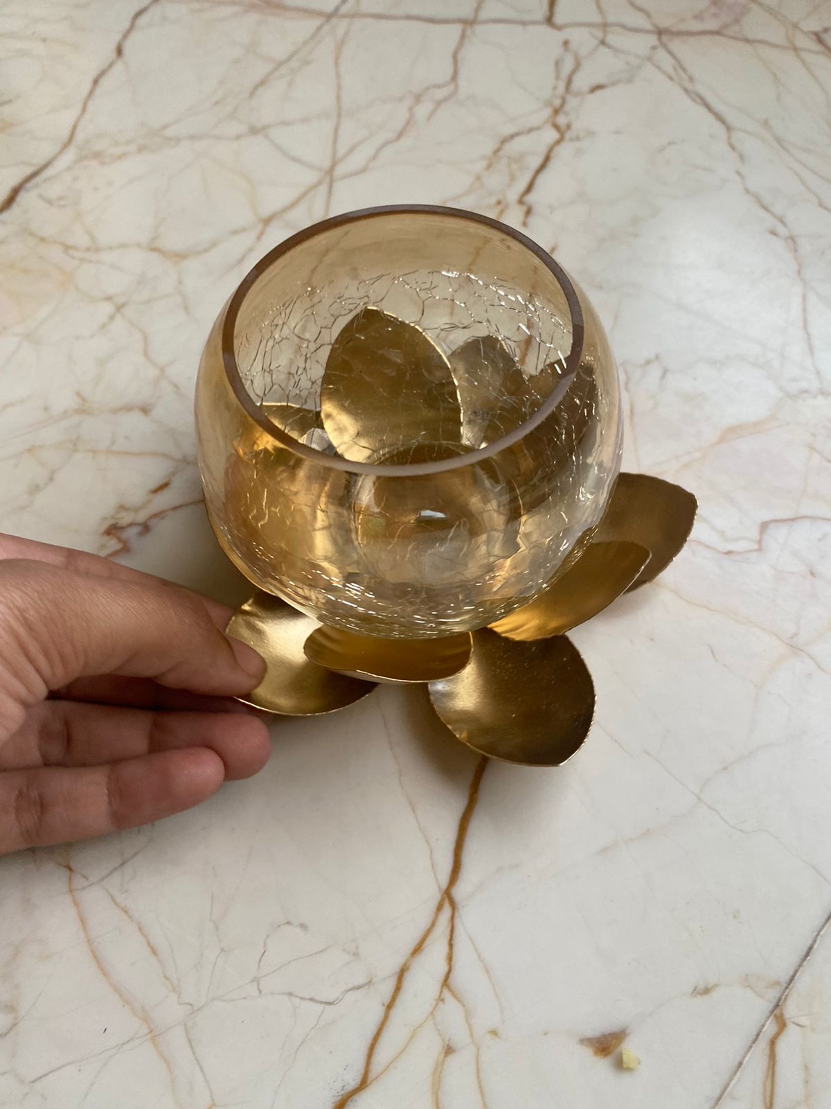 Glass Tea light holder with lotus stand
