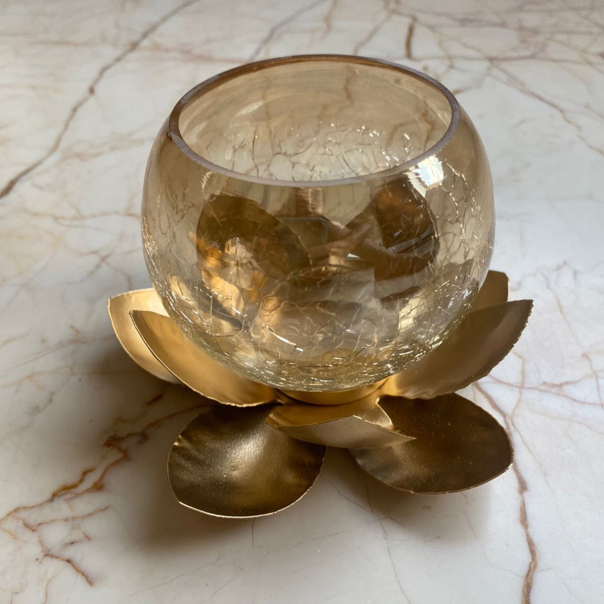 Glass Tea light holder with lotus stand