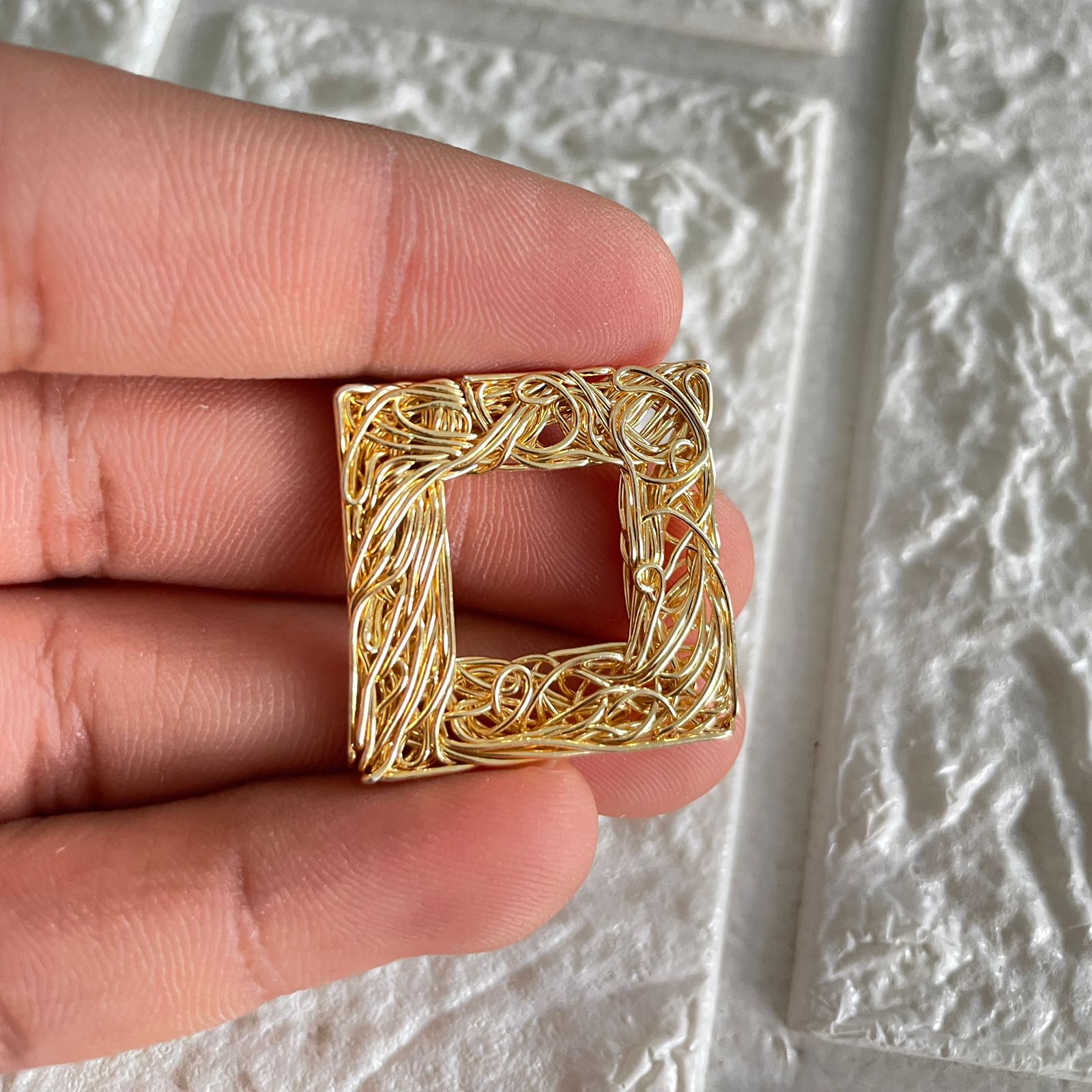 Rakhi metal base hollow square