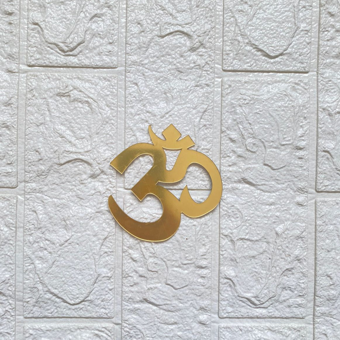 ओम ऐक्रेलिक कटआउट