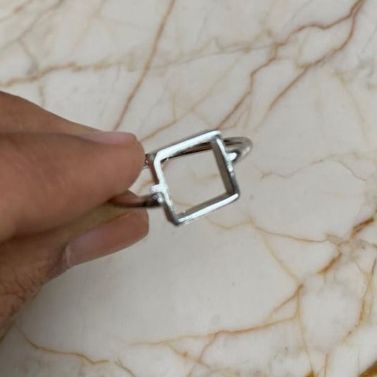 Square bezel Adjustable Ring - Silver