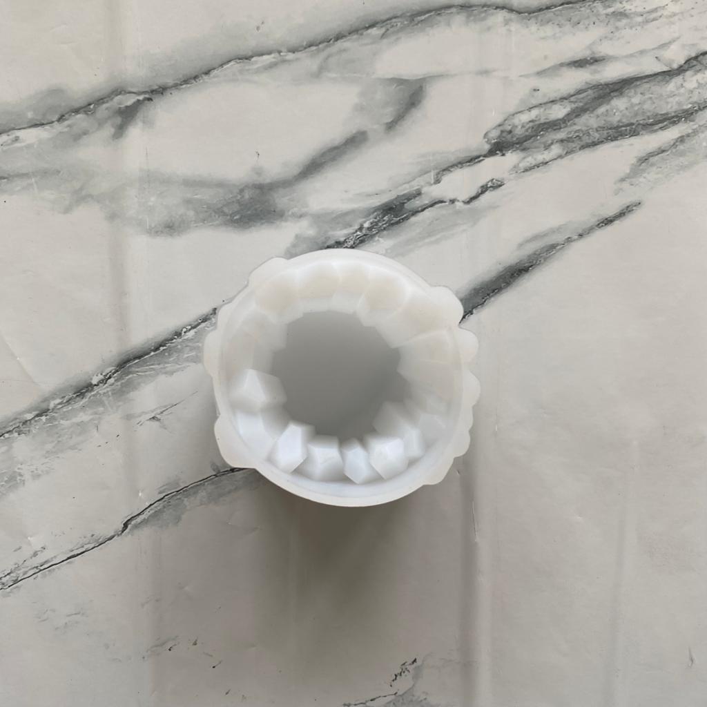 Pointers cluster tea light holder mould
