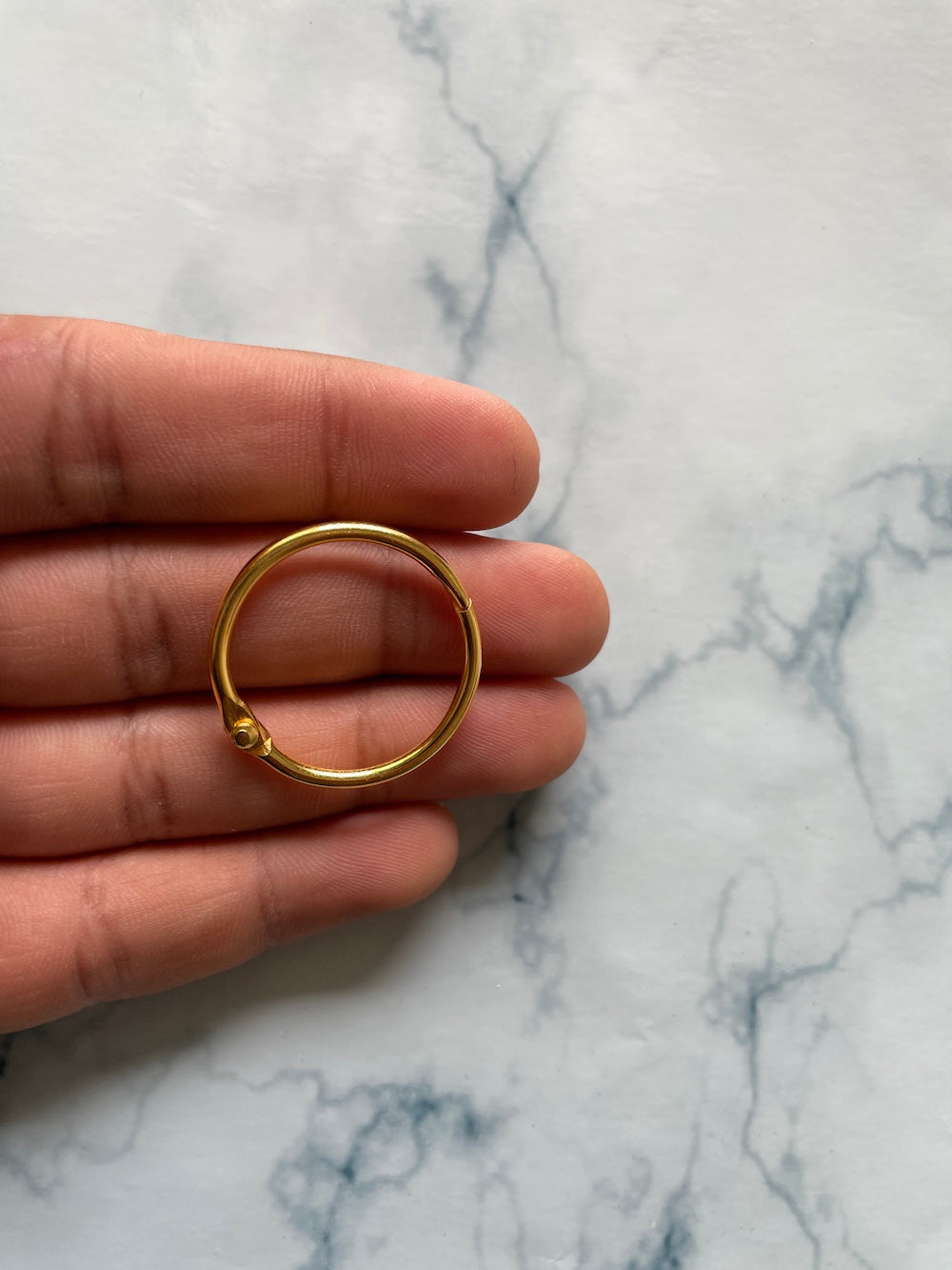 Book rings Gold 30mm